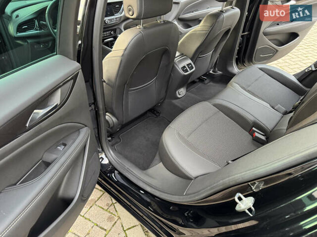 Чорний Опель Інсігнія, об'ємом двигуна 1.96 л та пробігом 213 тис. км за 18422 $, фото 35 на Automoto.ua