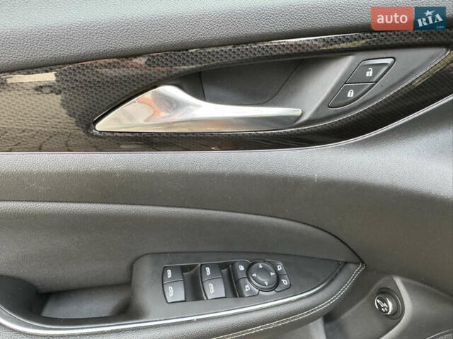 Чорний Опель Інсігнія, об'ємом двигуна 1.96 л та пробігом 213 тис. км за 18422 $, фото 32 на Automoto.ua