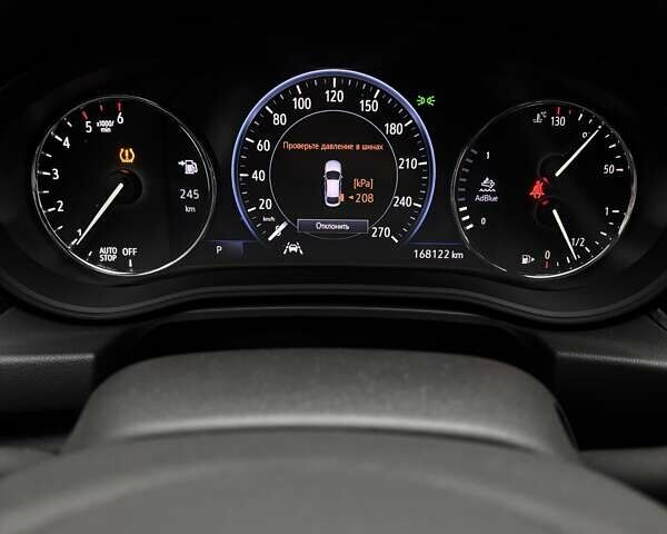 Черный Опель Инсигния, объемом двигателя 1.96 л и пробегом 168 тыс. км за 18800 $, фото 10 на Automoto.ua