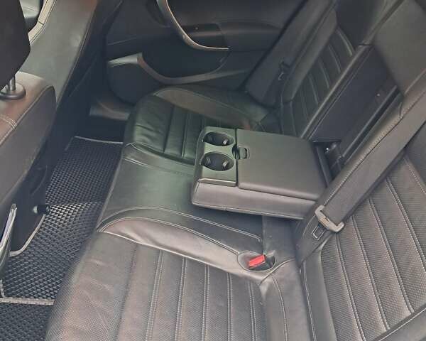 Черный Опель Инсигния, объемом двигателя 1.96 л и пробегом 290 тыс. км за 7999 $, фото 18 на Automoto.ua