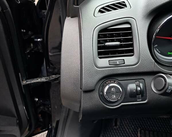 Черный Опель Инсигния, объемом двигателя 1.96 л и пробегом 290 тыс. км за 7999 $, фото 15 на Automoto.ua