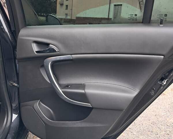 Черный Опель Инсигния, объемом двигателя 1.96 л и пробегом 290 тыс. км за 7999 $, фото 21 на Automoto.ua