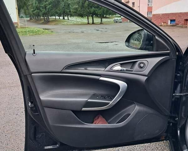 Черный Опель Инсигния, объемом двигателя 1.96 л и пробегом 290 тыс. км за 7999 $, фото 13 на Automoto.ua