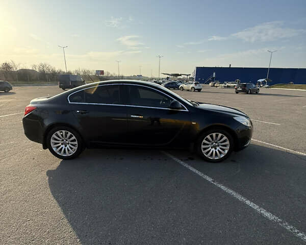 Черный Опель Инсигния, объемом двигателя 2 л и пробегом 193 тыс. км за 6100 $, фото 4 на Automoto.ua