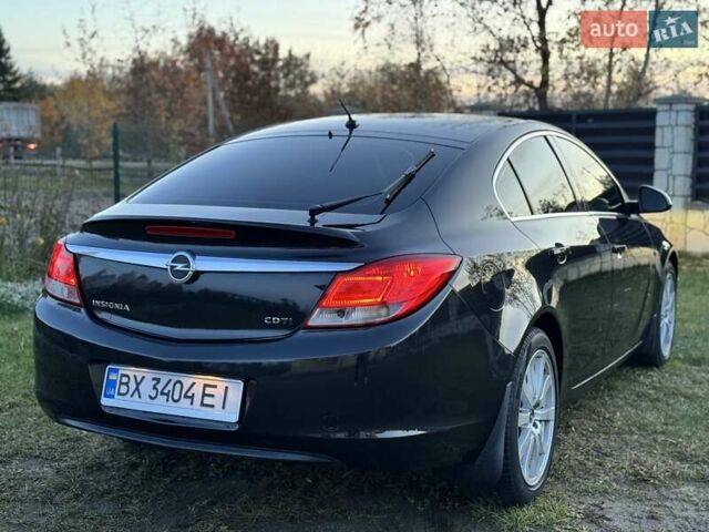 Черный Опель Инсигния, объемом двигателя 1.96 л и пробегом 242 тыс. км за 6999 $, фото 4 на Automoto.ua