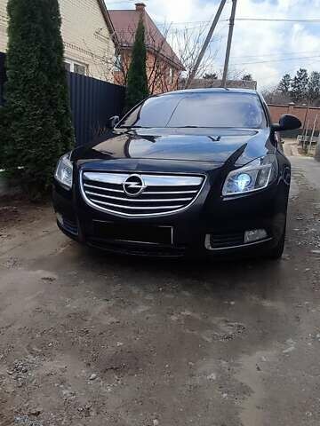 Чорний Опель Інсігнія, об'ємом двигуна 1.96 л та пробігом 175 тис. км за 9950 $, фото 5 на Automoto.ua