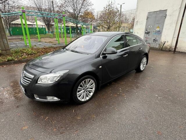 Черный Опель Инсигния, объемом двигателя 2 л и пробегом 266 тыс. км за 7700 $, фото 3 на Automoto.ua