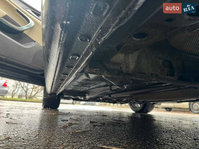 Черный Опель Инсигния, объемом двигателя 1.96 л и пробегом 266 тыс. км за 7700 $, фото 26 на Automoto.ua