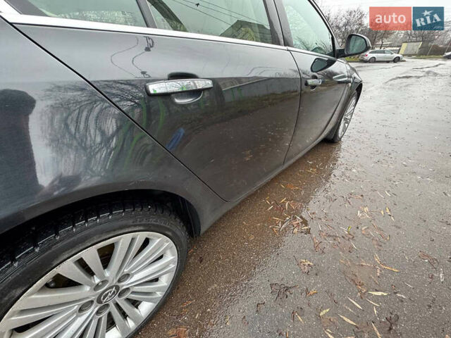 Черный Опель Инсигния, объемом двигателя 1.96 л и пробегом 266 тыс. км за 7700 $, фото 11 на Automoto.ua