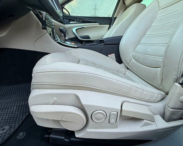 Чорний Опель Інсігнія, об'ємом двигуна 1.96 л та пробігом 260 тис. км за 11000 $, фото 18 на Automoto.ua