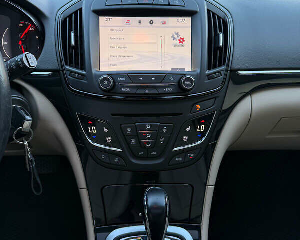 Чорний Опель Інсігнія, об'ємом двигуна 1.96 л та пробігом 260 тис. км за 11000 $, фото 14 на Automoto.ua