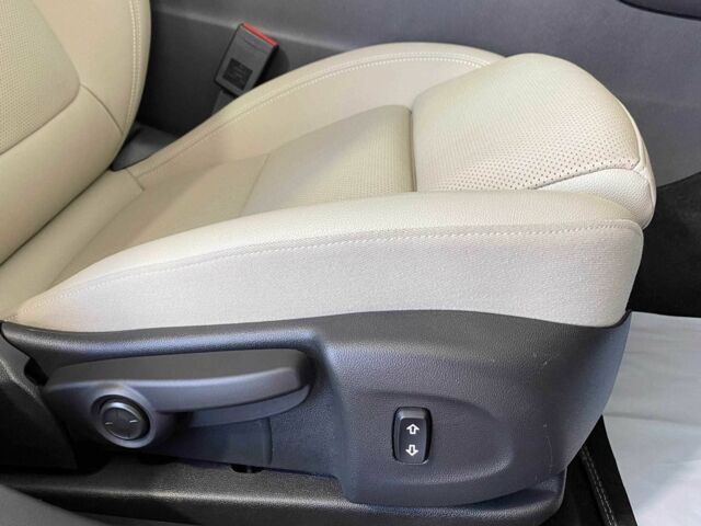 Черный Опель Инсигния, объемом двигателя 2 л и пробегом 140 тыс. км за 19950 $, фото 11 на Automoto.ua