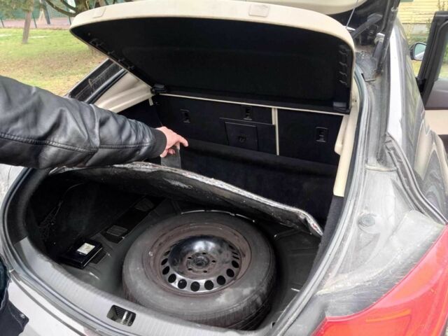 Коричневий Опель Інсігнія, об'ємом двигуна 2 л та пробігом 152 тис. км за 3839 $, фото 3 на Automoto.ua