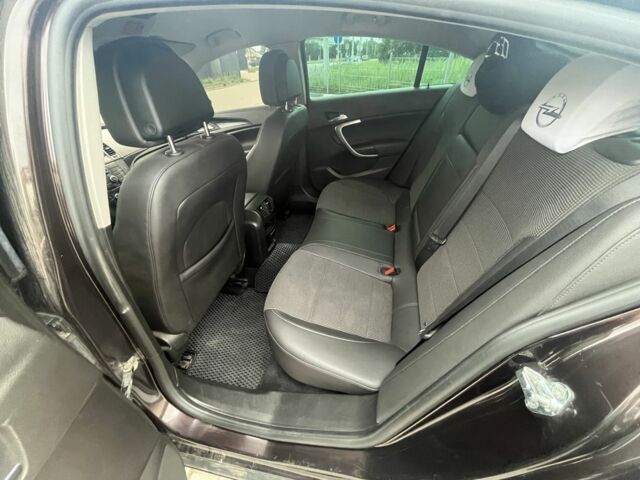 Коричневий Опель Інсігнія, об'ємом двигуна 2 л та пробігом 255 тис. км за 7500 $, фото 9 на Automoto.ua