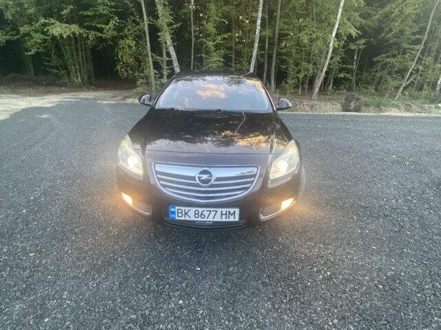 Коричневый Опель Инсигния, объемом двигателя 2 л и пробегом 3 тыс. км за 7900 $, фото 1 на Automoto.ua