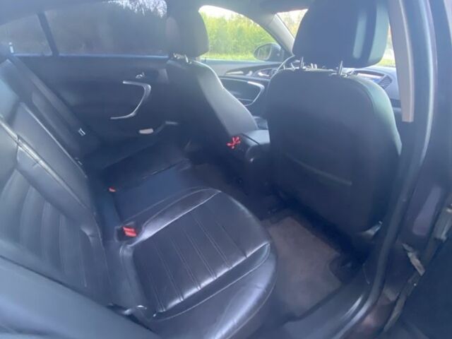 Коричневый Опель Инсигния, объемом двигателя 2 л и пробегом 3 тыс. км за 7900 $, фото 6 на Automoto.ua