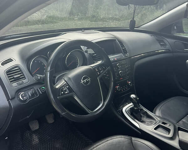 Коричневый Опель Инсигния, объемом двигателя 1.6 л и пробегом 210 тыс. км за 8500 $, фото 14 на Automoto.ua