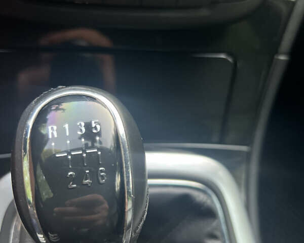 Коричневый Опель Инсигния, объемом двигателя 1.6 л и пробегом 210 тыс. км за 8500 $, фото 26 на Automoto.ua