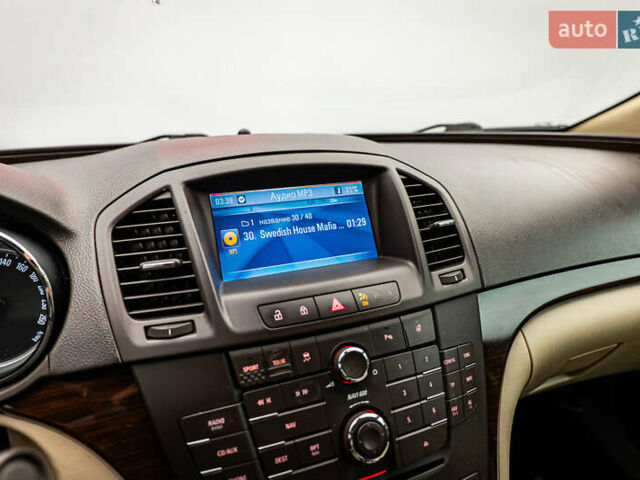 Коричневый Опель Инсигния, объемом двигателя 2 л и пробегом 220 тыс. км за 10097 $, фото 14 на Automoto.ua