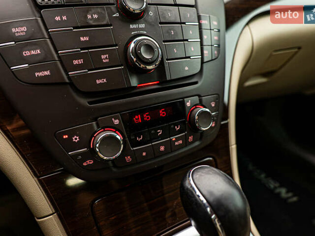 Коричневый Опель Инсигния, объемом двигателя 2 л и пробегом 220 тыс. км за 10097 $, фото 15 на Automoto.ua