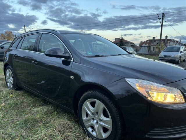 Опель Інсігнія 2009 у Самборе на Automoto.ua Коричневий Опель Інсігнія, об'ємом двигуна 1.8 л та пробігом 99 тис. км за 5706 $, фото 4 на Automoto.ua