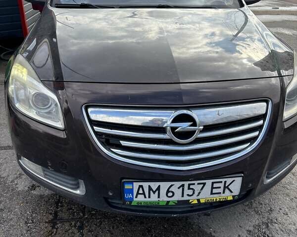 Коричневий Опель Інсігнія, об'ємом двигуна 1.96 л та пробігом 302 тис. км за 8500 $, фото 4 на Automoto.ua