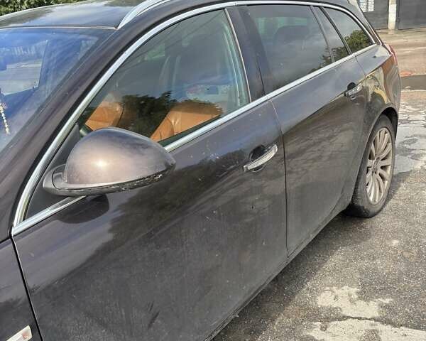 Коричневий Опель Інсігнія, об'ємом двигуна 1.96 л та пробігом 302 тис. км за 8500 $, фото 2 на Automoto.ua