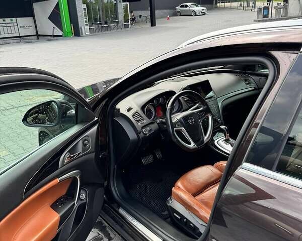 Коричневый Опель Инсигния, объемом двигателя 1.96 л и пробегом 262 тыс. км за 8500 $, фото 7 на Automoto.ua