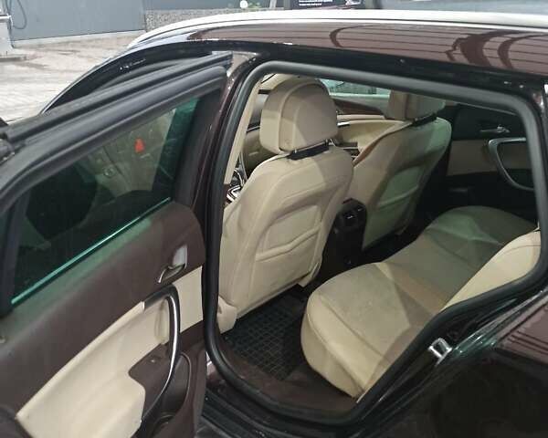 Коричневый Опель Инсигния, объемом двигателя 1.96 л и пробегом 260 тыс. км за 8500 $, фото 10 на Automoto.ua