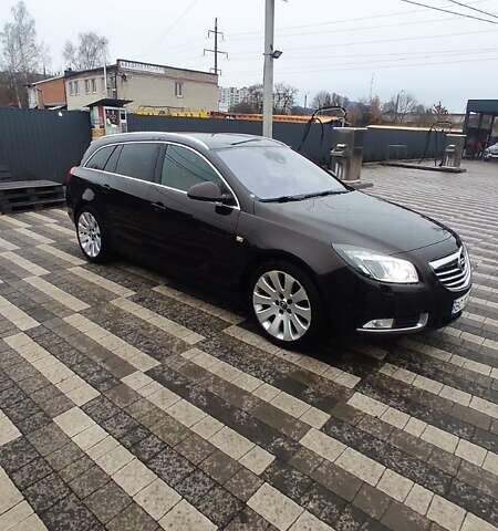 Коричневий Опель Інсігнія, об'ємом двигуна 2 л та пробігом 225 тис. км за 9000 $, фото 4 на Automoto.ua