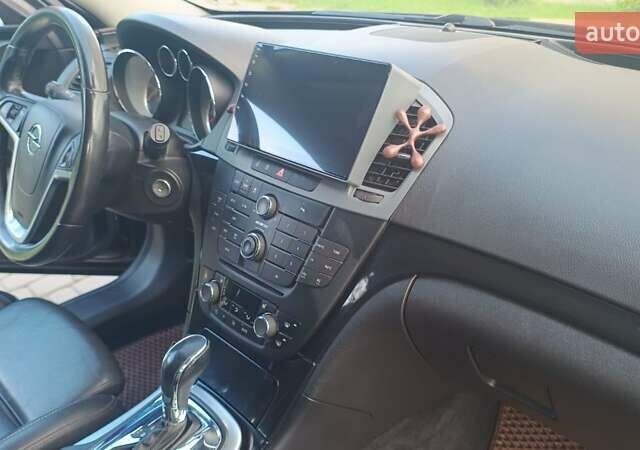 Коричневий Опель Інсігнія, об'ємом двигуна 1.96 л та пробігом 202 тис. км за 10000 $, фото 2 на Automoto.ua