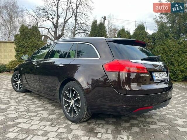 Коричневый Опель Инсигния, объемом двигателя 1.96 л и пробегом 274 тыс. км за 8500 $, фото 3 на Automoto.ua