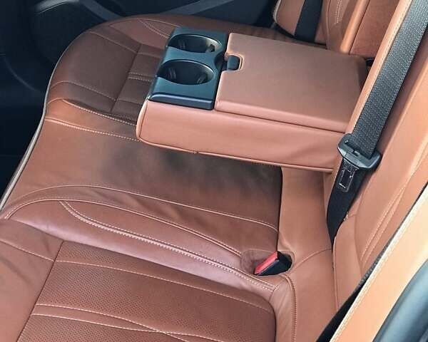 Коричневий Опель Інсігнія, об'ємом двигуна 2 л та пробігом 290 тис. км за 9999 $, фото 10 на Automoto.ua