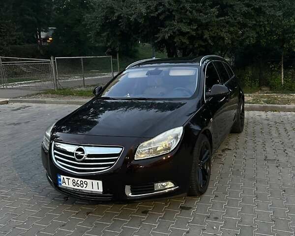 Коричневый Опель Инсигния, объемом двигателя 1.96 л и пробегом 260 тыс. км за 8500 $, фото 8 на Automoto.ua