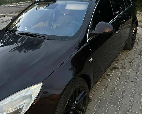 Коричневый Опель Инсигния, объемом двигателя 1.96 л и пробегом 260 тыс. км за 8500 $, фото 4 на Automoto.ua