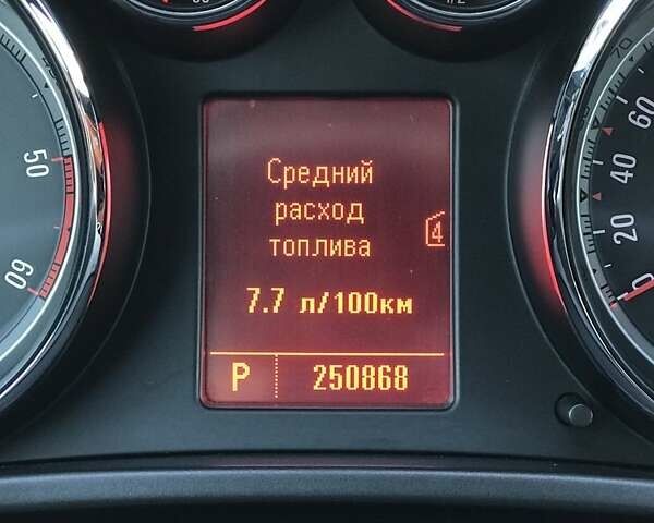 Коричневий Опель Інсігнія, об'ємом двигуна 2 л та пробігом 290 тис. км за 9999 $, фото 22 на Automoto.ua
