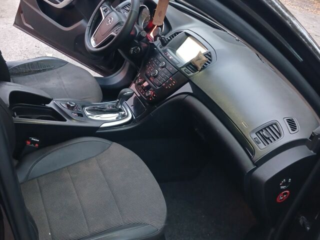 Коричневый Опель Инсигния, объемом двигателя 2 л и пробегом 350 тыс. км за 4250 $, фото 4 на Automoto.ua