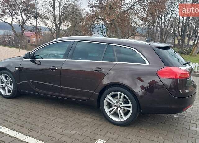 Коричневий Опель Інсігнія, об'ємом двигуна 1.96 л та пробігом 249 тис. км за 8500 $, фото 7 на Automoto.ua