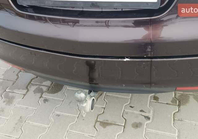 Коричневый Опель Инсигния, объемом двигателя 1.96 л и пробегом 276 тыс. км за 8900 $, фото 4 на Automoto.ua