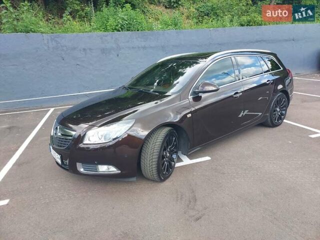 Опель Инсигния 2012 в Киеве на Automoto.ua Коричневый Опель Инсигния, объемом двигателя 1.96 л и пробегом 211 тыс. км за 12600 $, фото 2 на Automoto.ua