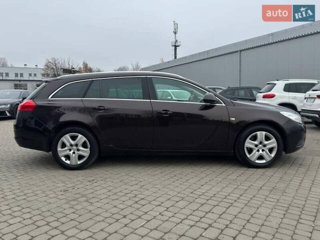 Коричневый Опель Инсигния, объемом двигателя 1.96 л и пробегом 198 тыс. км за 9700 $, фото 9 на Automoto.ua