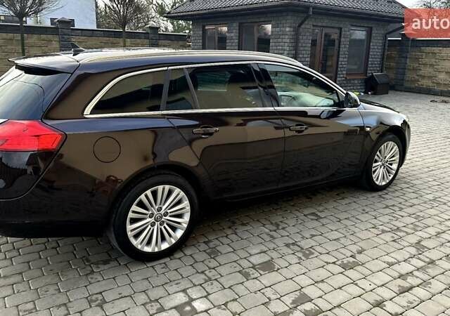 Коричневый Опель Инсигния, объемом двигателя 1.6 л и пробегом 187 тыс. км за 8550 $, фото 15 на Automoto.ua