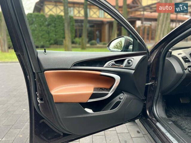 Коричневый Опель Инсигния, объемом двигателя 2 л и пробегом 252 тыс. км за 8900 $, фото 10 на Automoto.ua