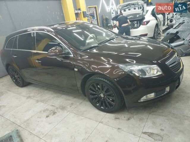 Опель Инсигния 2012 в Киеве на Automoto.ua Коричневый Опель Инсигния, объемом двигателя 1.96 л и пробегом 211 тыс. км за 12600 $, фото 1 на Automoto.ua