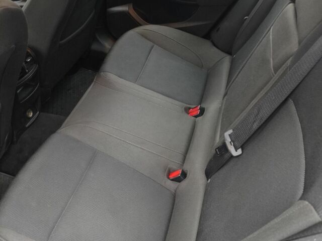 Коричневий Опель Інсігнія, об'ємом двигуна 2 л та пробігом 245 тис. км за 3800 $, фото 5 на Automoto.ua