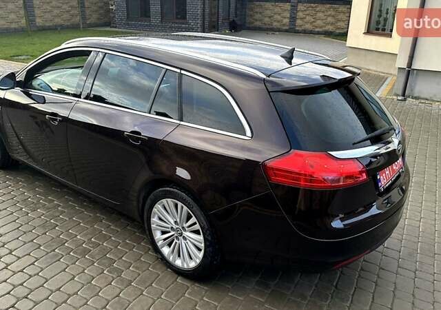 Коричневый Опель Инсигния, объемом двигателя 1.6 л и пробегом 187 тыс. км за 8550 $, фото 24 на Automoto.ua