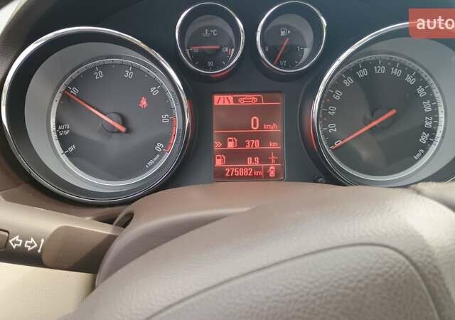 Коричневый Опель Инсигния, объемом двигателя 1.96 л и пробегом 276 тыс. км за 8900 $, фото 3 на Automoto.ua