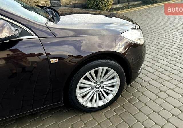 Коричневый Опель Инсигния, объемом двигателя 1.6 л и пробегом 187 тыс. км за 8550 $, фото 29 на Automoto.ua