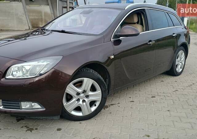 Коричневый Опель Инсигния, объемом двигателя 1.96 л и пробегом 276 тыс. км за 8900 $, фото 6 на Automoto.ua