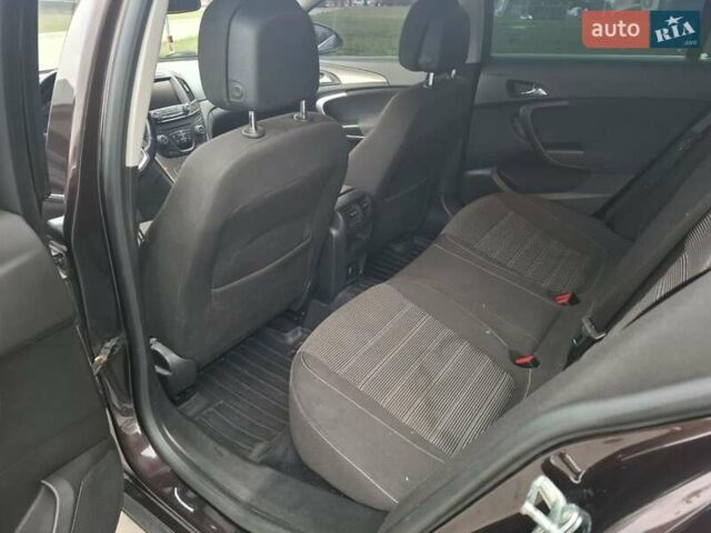 Коричневий Опель Інсігнія, об'ємом двигуна 1.96 л та пробігом 252 тис. км за 9000 $, фото 13 на Automoto.ua